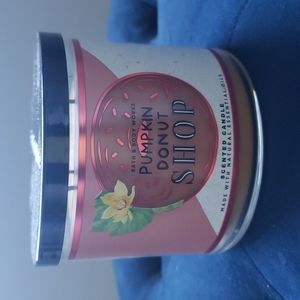 Bath and Body Works Pumpkin Donut Shop Candle